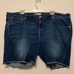 Levi's mid rise midi plus denim jean shorts women's size 24w